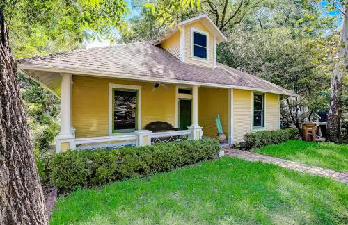 Quiet central home with enclosed yard, deck, grill, central AC, washer and dryer - Foto 35