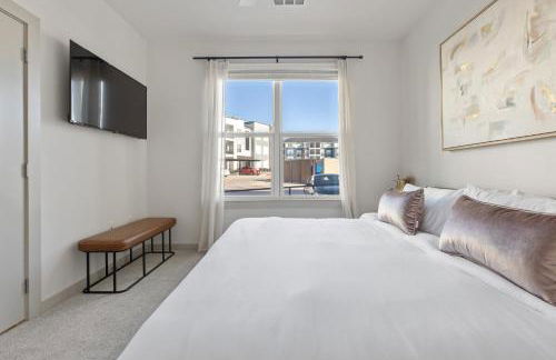 Stylish Ground Floor 2BR 2BA with Private Patio - Foto 29