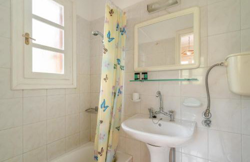 Captain's Dion Apartments - Photo 19