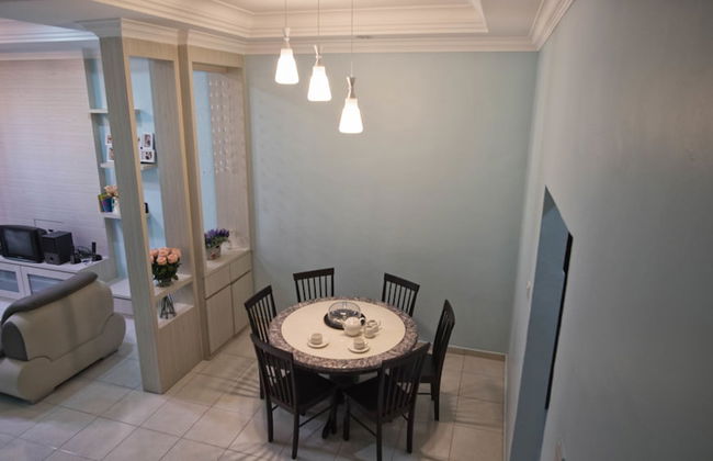 Holidayhome 188 Taman Sejati Suria - Foto 8