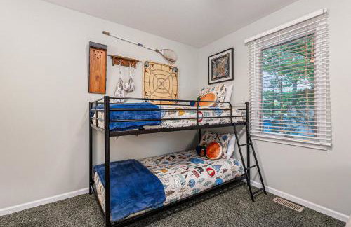 Relax Explore Waterfront Crawford Lake Cottage - 4878 - Foto 9