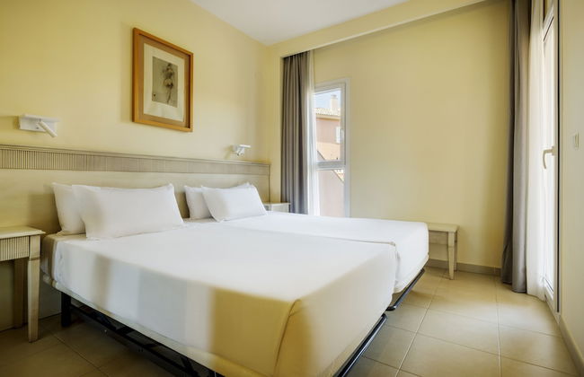 Aparthotel ILUNION Sancti Petri - Foto 18