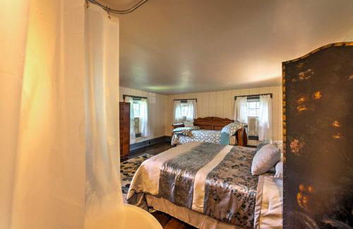 Historic Penn State Home with Fire Pit-Near Stadium! - Foto 12