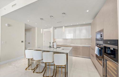 2BR 2.5 BA Modern Oceanview Condo at Amrit Resort) - Foto 13