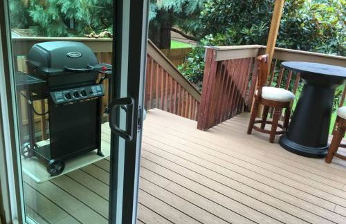 West Linn Relaxing Entire Home WiFi TV Yard BBQ Eateries - Foto 29