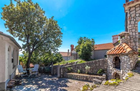 Three-Bedroom Holiday Home In Praputnjak - Foto 8