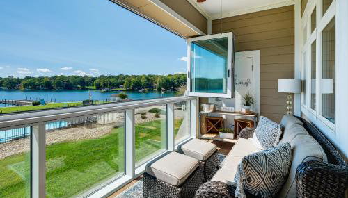 Beach and Pool Access Smith Mountain Lake Getaway! - Foto 2