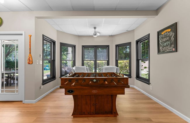 Making Waves by Avantstay Sleeps 20 Pool - Foto 48