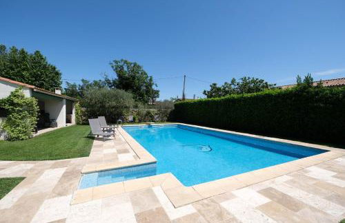 vacation rental with pool and poolhouse, close to arles in moulès- sleeps 8 - Foto 39