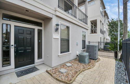 3BR 3Ba Upscale Luxury Home in The Heights - Foto 44