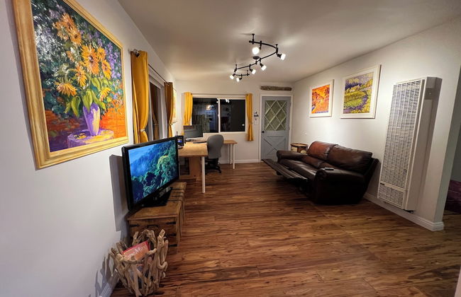 Hummingbird Mountain Cottage - Photo 31