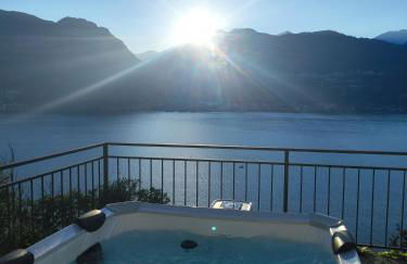 LAGUNA BLU - Villa da sogno con idromassaggio panoramico sul Lago di Como - Foto 29