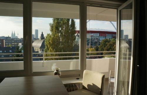 Köln Deutz/Messe, Lanxess Arena - Foto 1