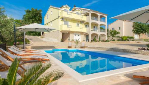 Holiday House BALEN with Swimming Pool - Foto 4