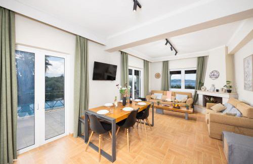 Villa Ioanna Agios Stephanos - Photo 23