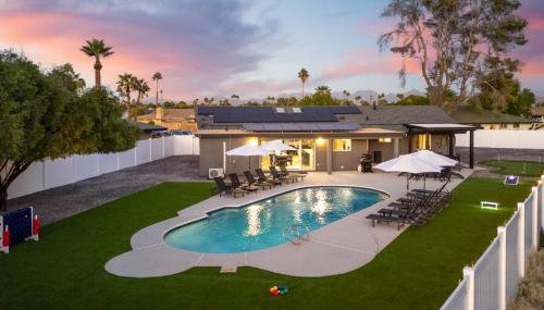 5 BR with Heated Pool, Fire Pit, BIG Backyard in Paradise Valley - Foto 2, sunbed