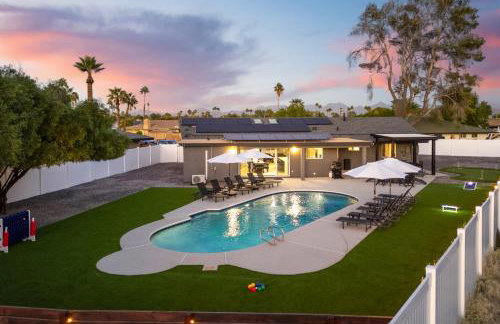 5 BR with Heated Pool, Fire Pit, BIG Backyard in Paradise Valley - Foto 2