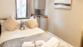 NEW! 2 bedroom Flat, Free Parking, PS5 and Netflix, ideal for professionals, relocators and families 1 minute to the centre and station - Foto 5