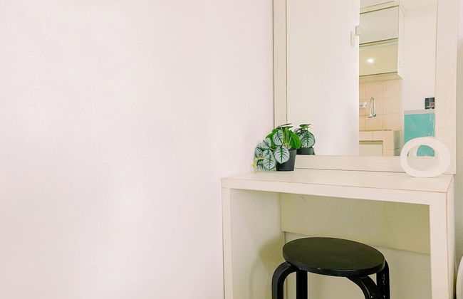 Good Deal And Comfortable Studio Serpong Greenview Apartment - Photo 3