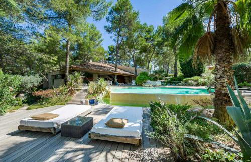 Japanese-Inspired Villa Facing Pic Saint-Loup - Foto 24