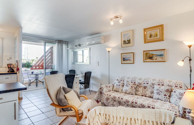 Les Quais de L'Amirauté - Photo 1