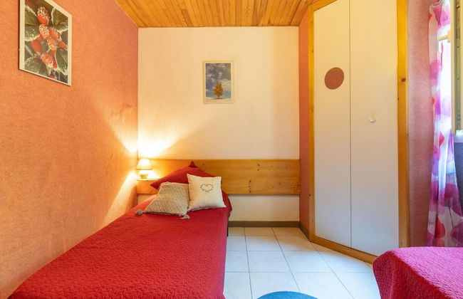 Tranquil Villa in Les Salelles - Photo 9