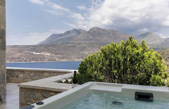 Trapela Limeni Luxury Suites - Foto 40