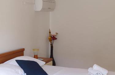 6-pax Apartment ON THE BEACH - TOP Floor, Great sea view, Parking ensured - Photo 21