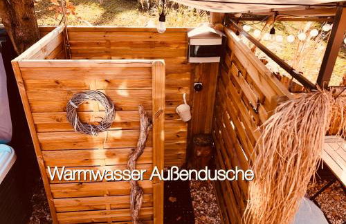 Zirkuswagen mit Outdoor Whirlpool und Garten - Foto 13
