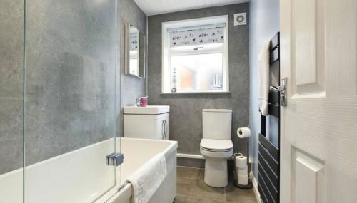 Air Maison - Family Home with Off-Road Parking - Foto 3