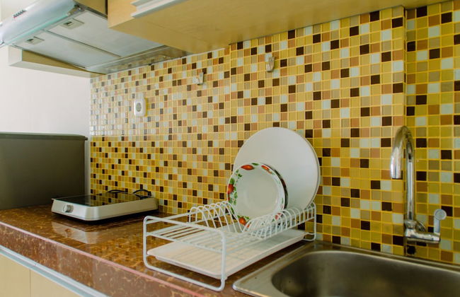 Comfortable and Simply Studio Apartment at Tamansari Skylounge - Foto 7