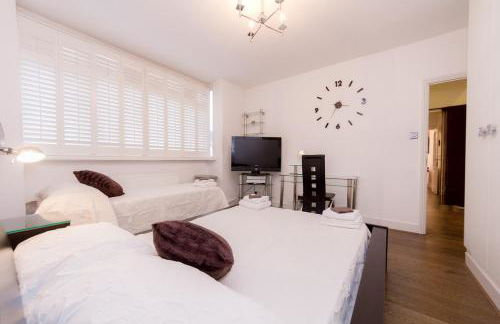 Juzz Holiday Lets - Foto 16