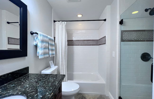 Swanky 5 bedroom 4.5 bath home (3 Master Suites) - Foto 27