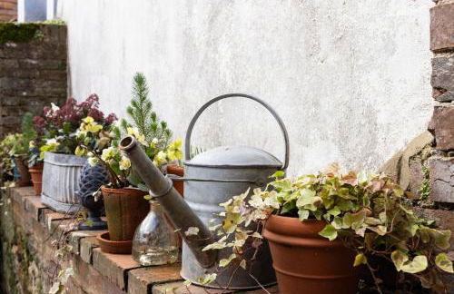 NEW - The Nook by The Butler Collection - Foto 46