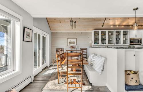 Spacious Oceanfront Home Stunning Sunset Views - Foto 15