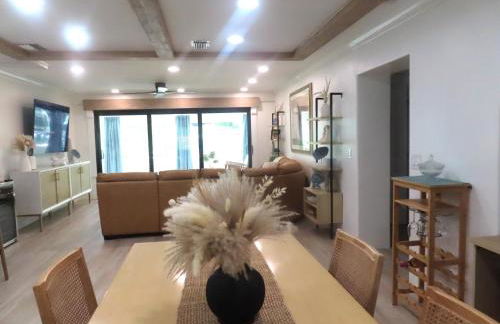 Serene Space! Waterfront Home! - Foto 10