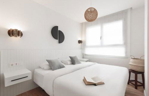 Port Forum Apartments by Olala Homes - Photo 9