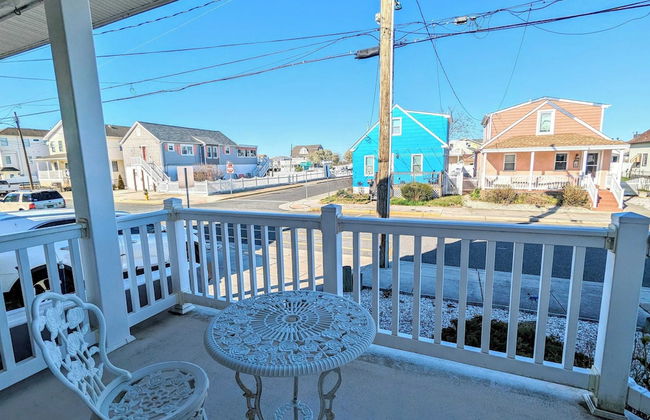 Waves 'n Wooder by Avantstay Swimspa + Game Room, Walk to Beach - Foto 35