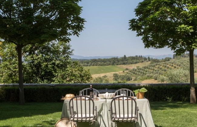 Large Beautiful Villa in Tuscan Hills of Chianti Stunning Gardens and Large Pool - Foto 67
