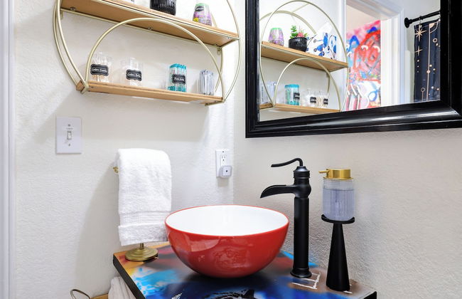 Graffiti and Glam Wonderland - Foto 28