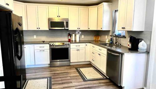 Pool Theater Convenient Location 4bedroom2 bath - Foto 5