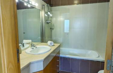 Villa Quintaloes, 5 mins from Old Town Albufeira - Foto 23