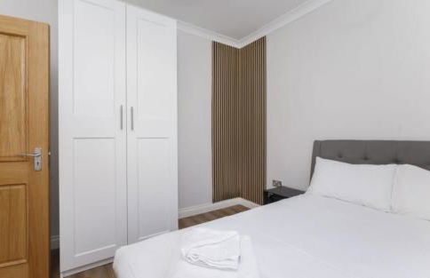 4 bedroom house close to Walmgate bar sleeps 7 - Foto 14