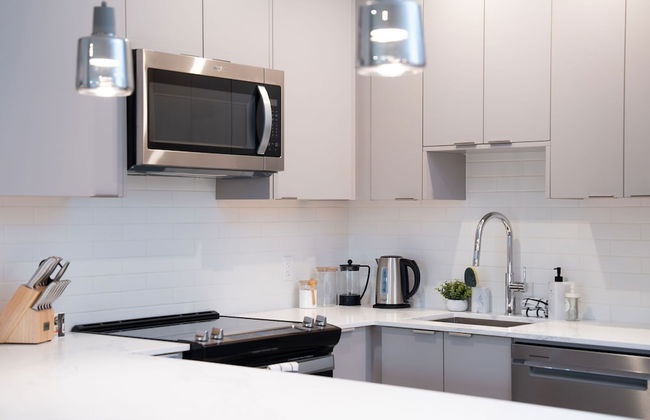 Hemlock Hangout By Revelstoke Vacations - Photo 17