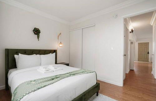 Charming 2Beds with Mountain & Ocean Views - Foto 7