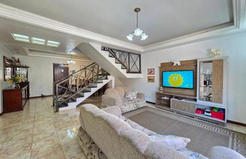 Casa com Piscina próximo Atrativos/ wifi/ garagem - Foto 19