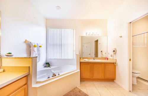 Villa Mona, 4bed pool, Hot tub,Game Room at Calabay Tower lake - Foto 19