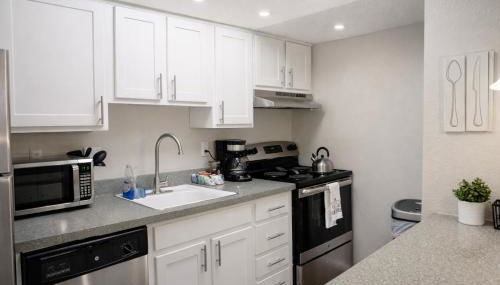 King Bed*Extensive Cleaning Protocol*Self Check-In - Foto 5