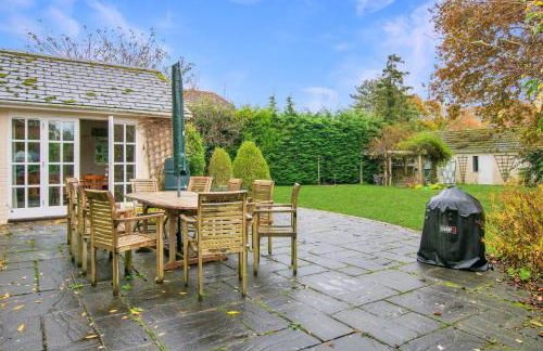 Beautiful Country House with Forest View & Garden - Foto 32