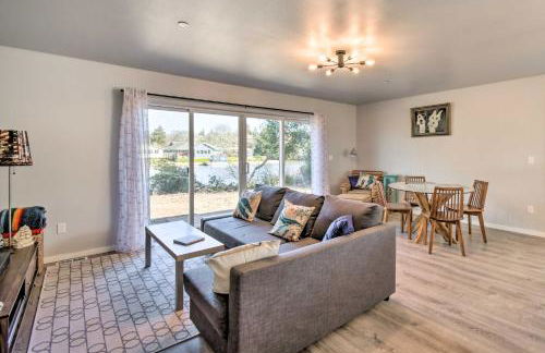 Dock, Water Views Dog-Friendly Ocean Shores Home! - Foto 1